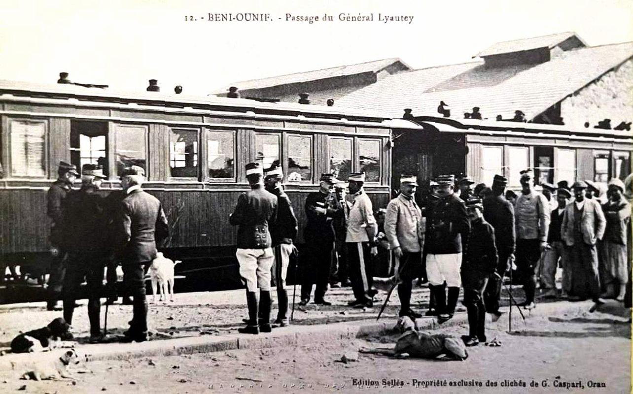 Beni-Ounif - Passage du General Lyautey.jpg